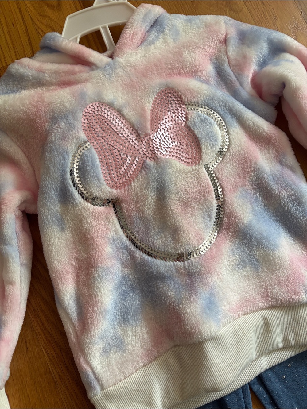 2T NWT Disney Minnie Mouse Two Piece Set - Picture 2 of 7